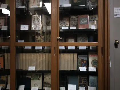 B Street Books, business photo 4