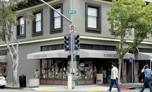 B Street Books business photo