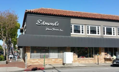 Edmond's Plaza Florist, Inc. business photo