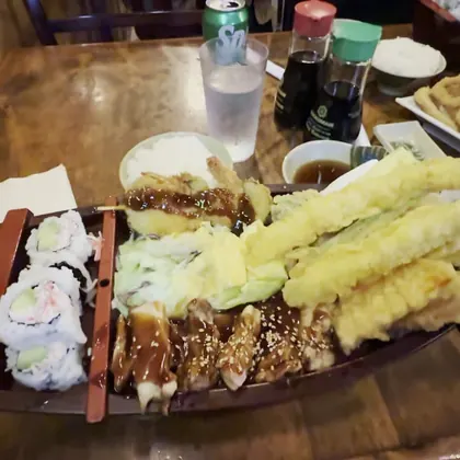 Furagu Sushi, business photo 4