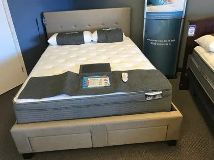 Mancini's Sleepworld San Mateo, business photo 2
