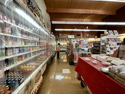 Takahashi Market, business photo 3