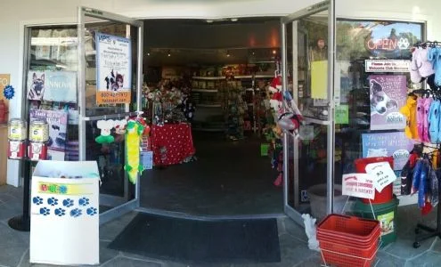 Togs For Dogs & Cats Too business photo